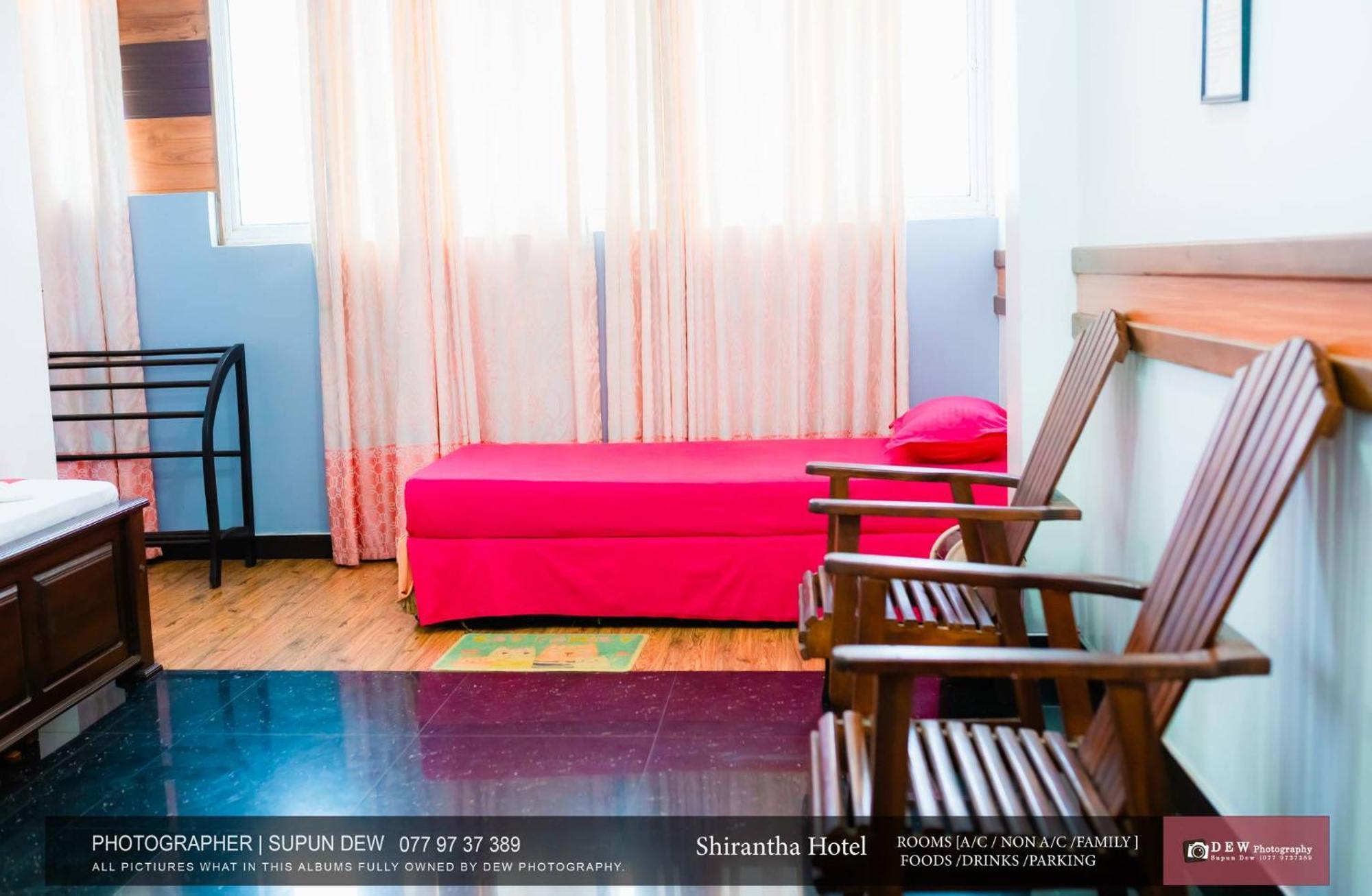 Shirantha Hotel Galle Buitenkant foto