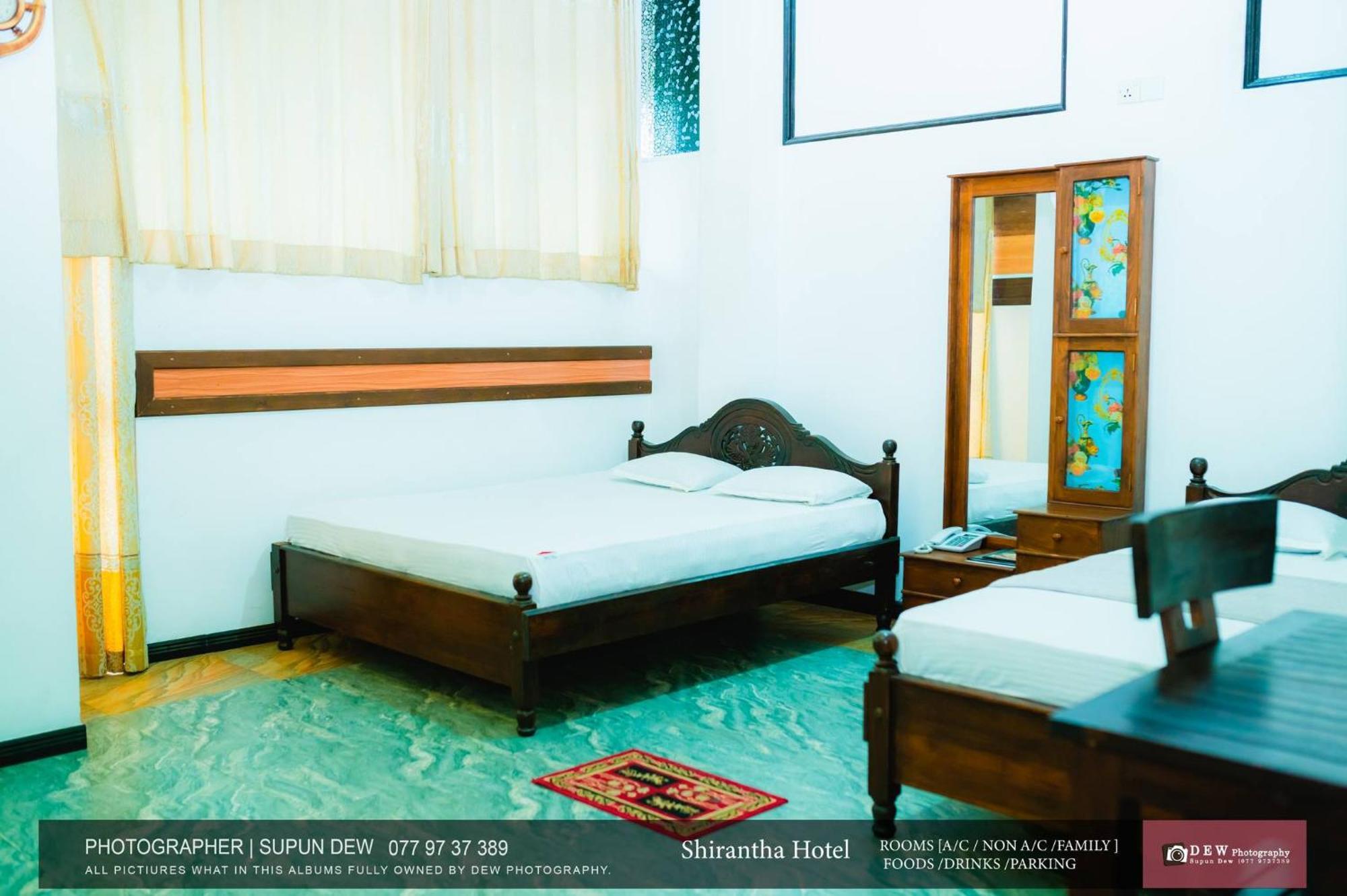 Shirantha Hotel Galle Buitenkant foto
