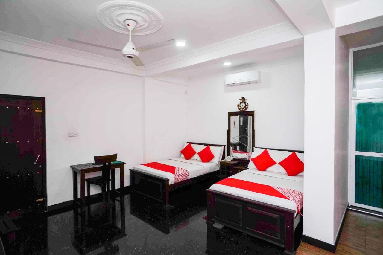 Shirantha Hotel Galle Buitenkant foto