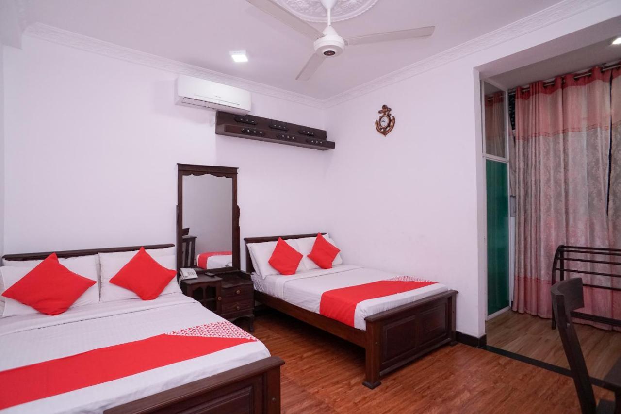 Shirantha Hotel Galle Buitenkant foto