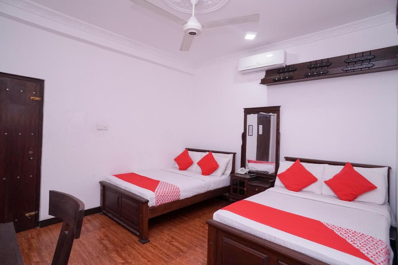 Shirantha Hotel Galle Buitenkant foto