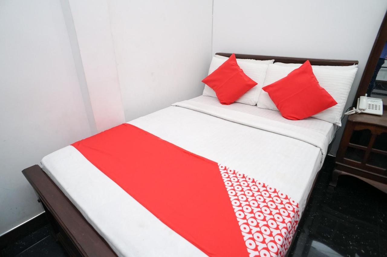 Shirantha Hotel Galle Buitenkant foto