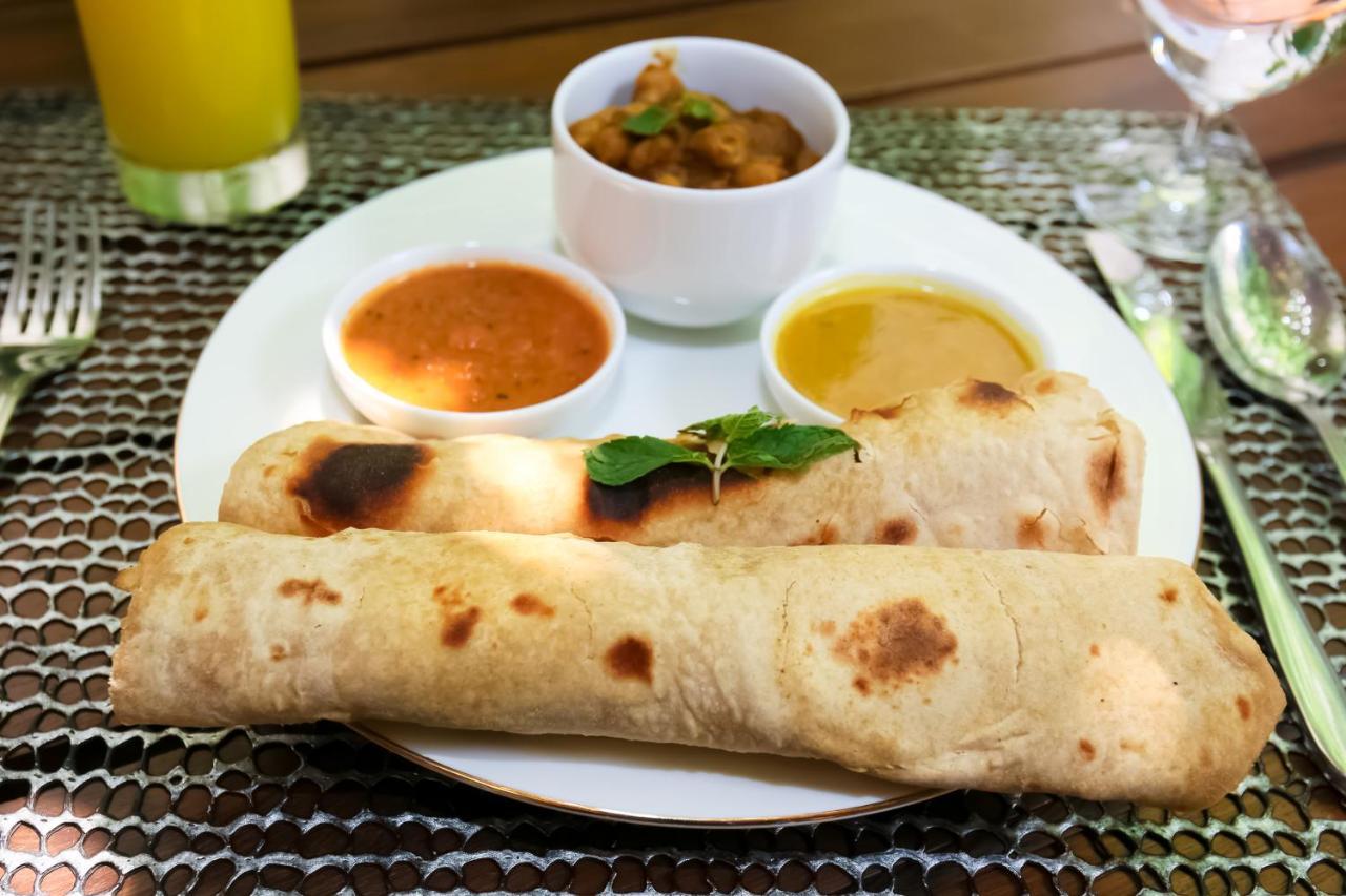 Shirantha Hotel Galle Buitenkant foto